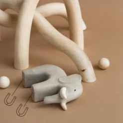 Iz Vetvey | Wooden Elephant -MILKTOOTH Sales Iz Vetvey Elephant with magnets