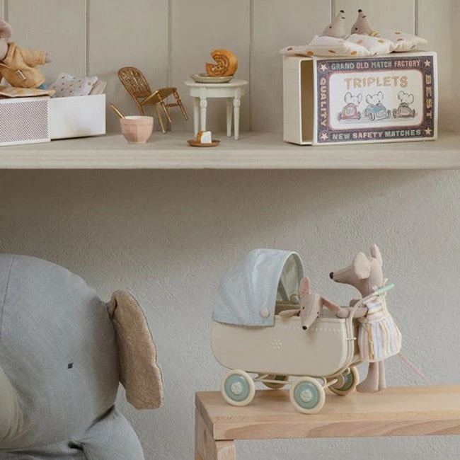 Maileg | Mouse Big Sister In Matchbox 4 Maileg | Mouse Big Sister In Matchbox - Image 2