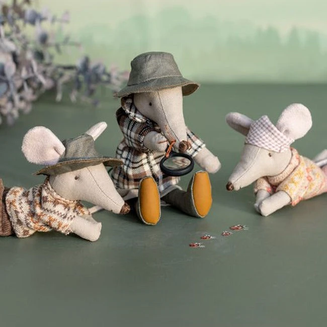 Maileg | Hiker Mouse Big Brother 2023 5 Maileg | Hiker Mouse Big Brother 2023 - Image 3