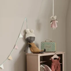 Maileg | Angel Mouse In Suitcase 7 Maileg | Angel Mouse In Suitcase -MILKTOOTH Sales Maileg Mouse Angel in Suitcase 4