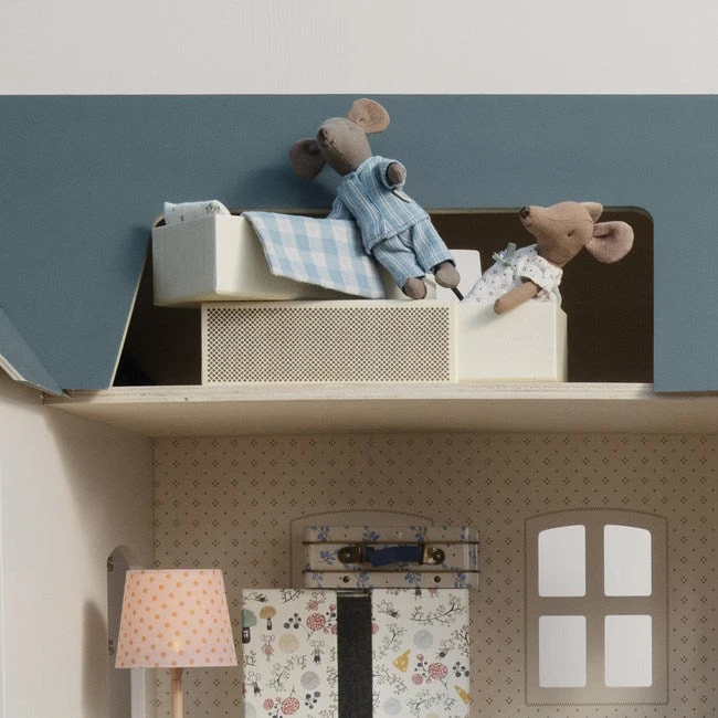 Maileg | Mouse Big Brother Brown In Matchbox 6 Maileg | Mouse Big Brother Brown In Matchbox - Image 4