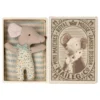 Maileg | Mouse Sleepy-Wakey Baby In Box Blue -MILKTOOTH Sales Maileg Mouse Sleepy Wakey Baby in Box Blue