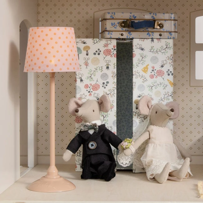 Maileg | Mice Wedding Couple In Box 4 Maileg | Mice Wedding Couple In Box - Image 2