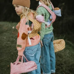 Olli Ella | Dinkum Doll Carry Cot Polka Dot -MILKTOOTH Sales Olli Ella Dinkum Doll Carry Cot Polka Dot 4 66426c0f e9fe 4842 98ad 22bc1594ea73