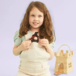 Olli Ella | Holdie Folk | Wanda The Witch 13 Olli Ella | Holdie Folk | Wanda The Witch -MILKTOOTH Sales Olli Ella Holdie Fairytale Folk Wanda the Witch Rattan Castle Milk Tooth